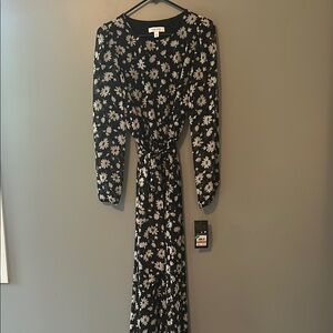 Nine West Black Daisy Floral Long-Sleeve Maxi Dress Size Small-New With Tags!